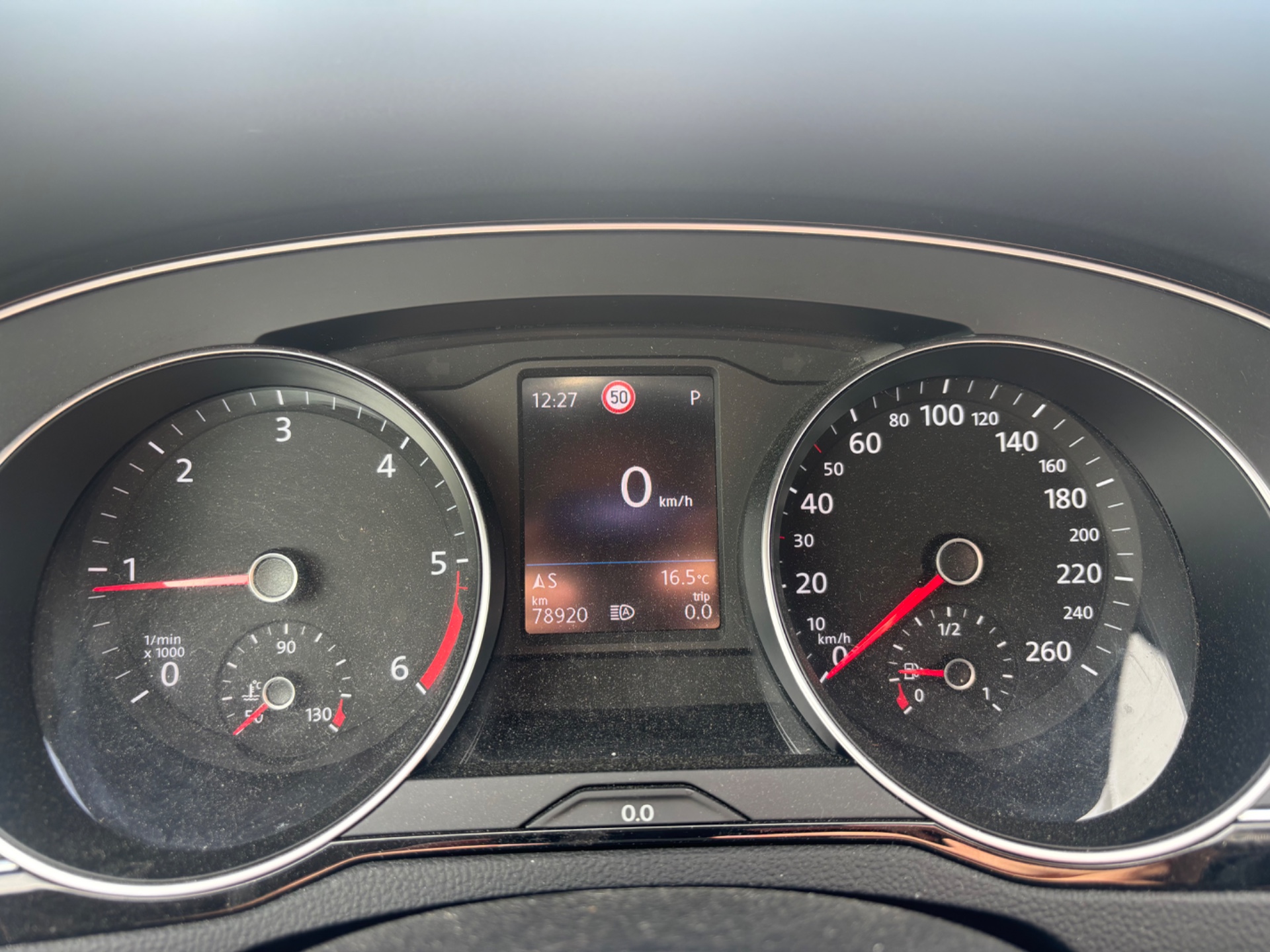 Volkswagen Passat 2020, kuva 7/21