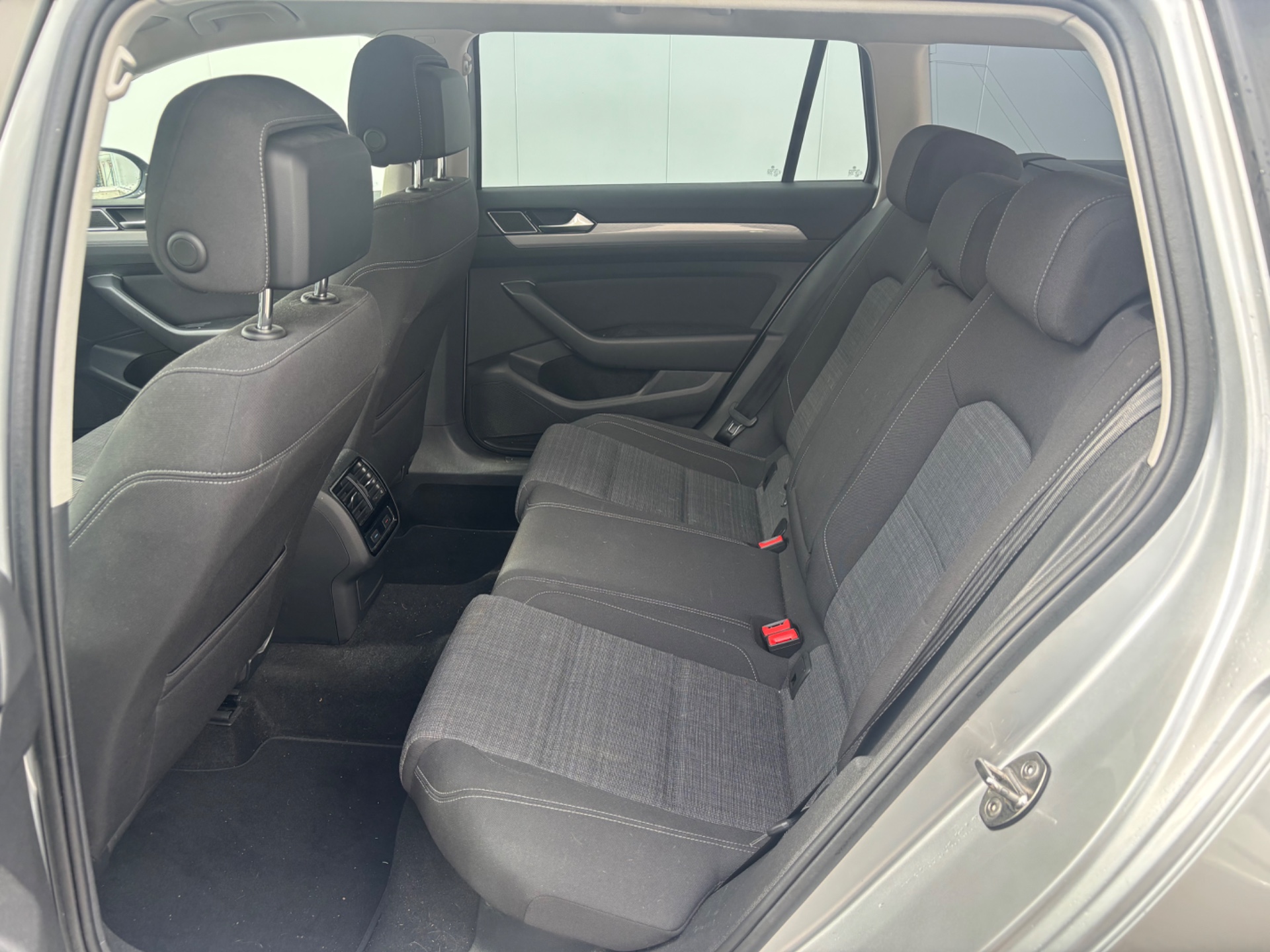 Volkswagen Passat 2020, kuva 5/21