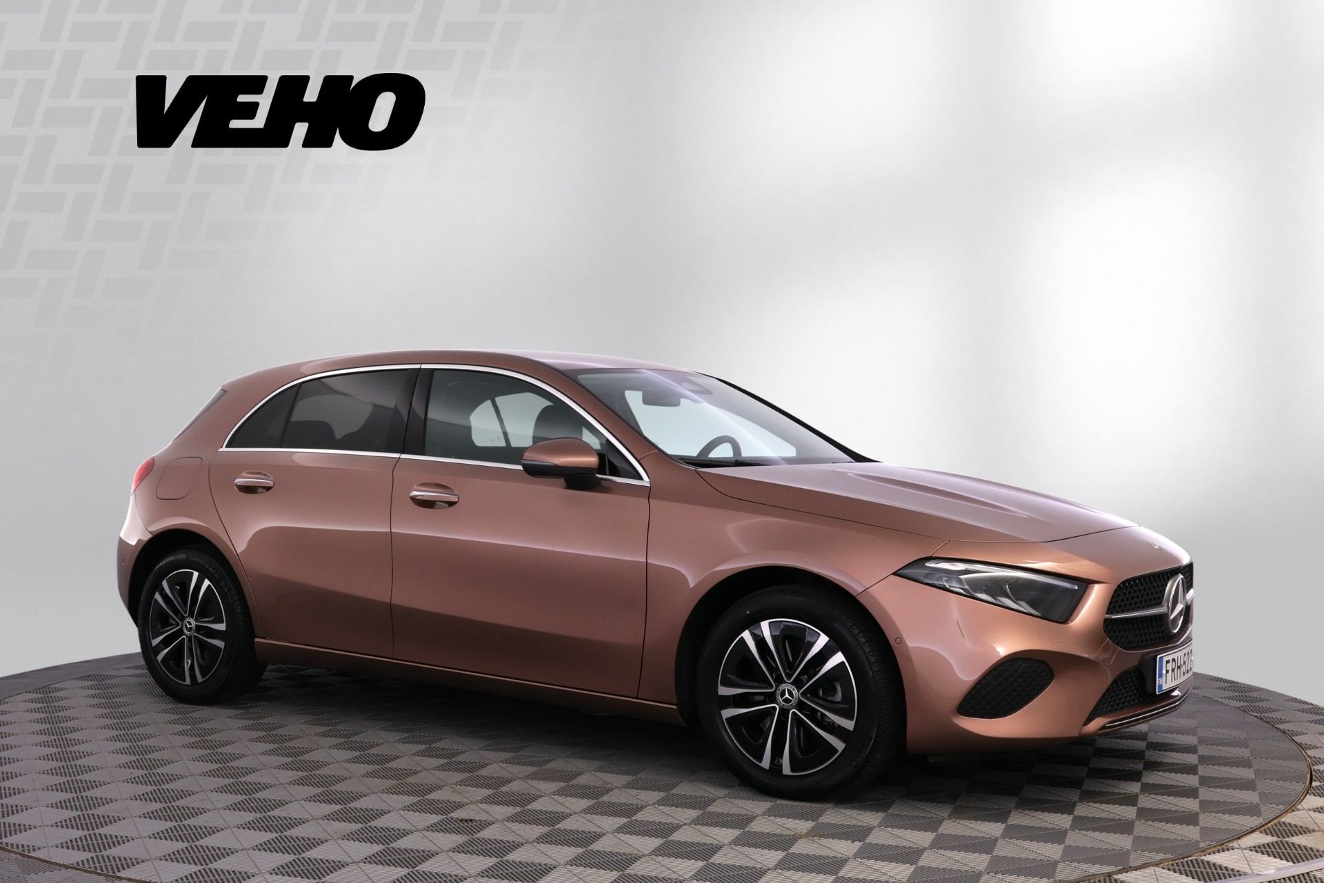 Mercedes-Benz A 250 e A 2023, kuva 7/31