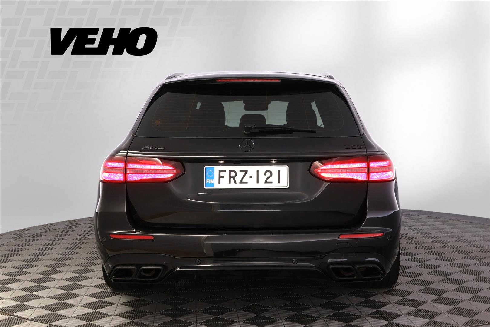 Mercedes-Benz E 63 AMG 2017, kuva 4/50