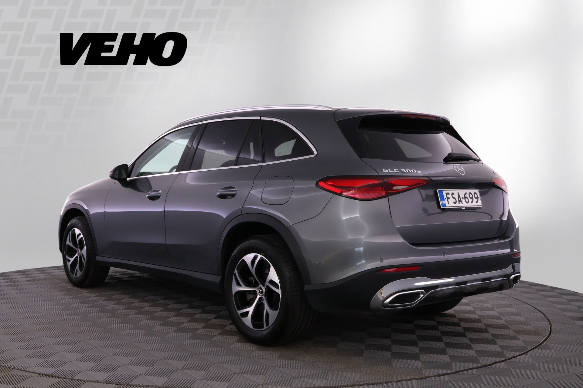 Mercedes-Benz GLC 300 e 4MATIC A 2023, photo 3/27