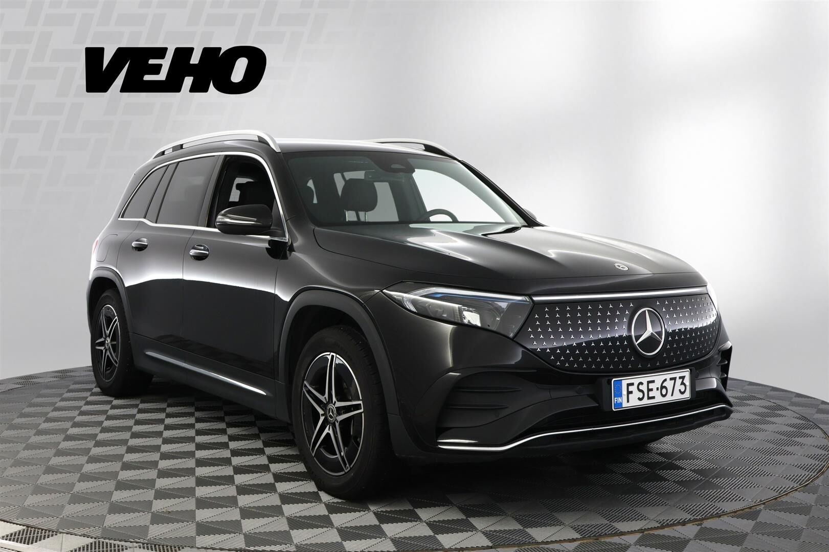 Mercedes-Benz EQB 300 4MATIC AMG 2024, bild 7/28