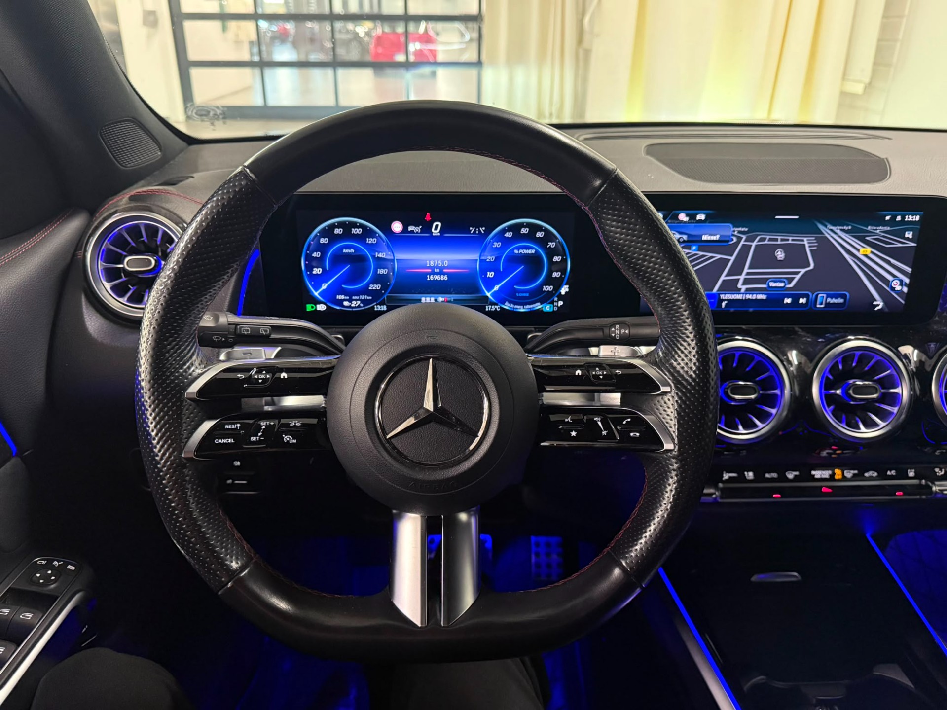 Mercedes-Benz EQB 300 4MATIC 2024, photo 5/11
