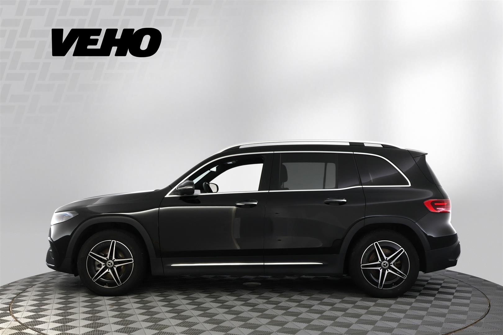 Mercedes-Benz EQB 300 4MATIC AMG 2024, kuva 2/28