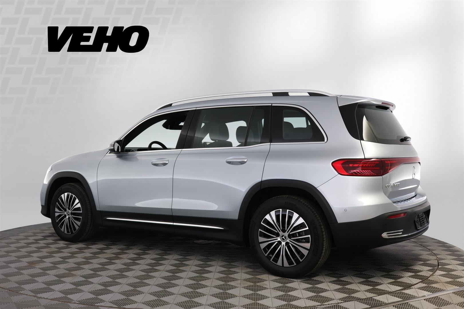Mercedes-Benz EQB 2025, kuva 3/28