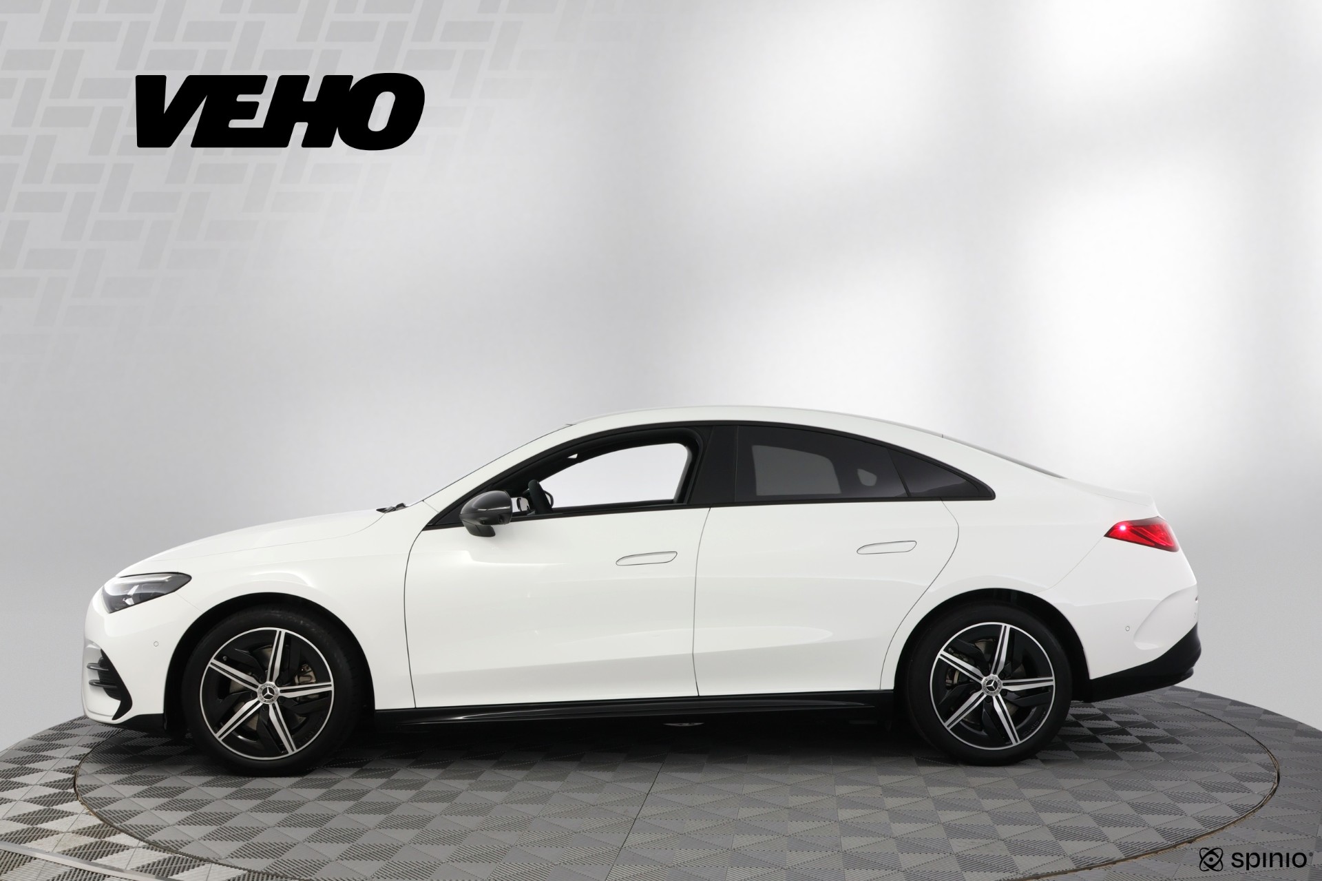 Mercedes-Benz CLA 250+ AMG Line Night 2026, kuva 2/29