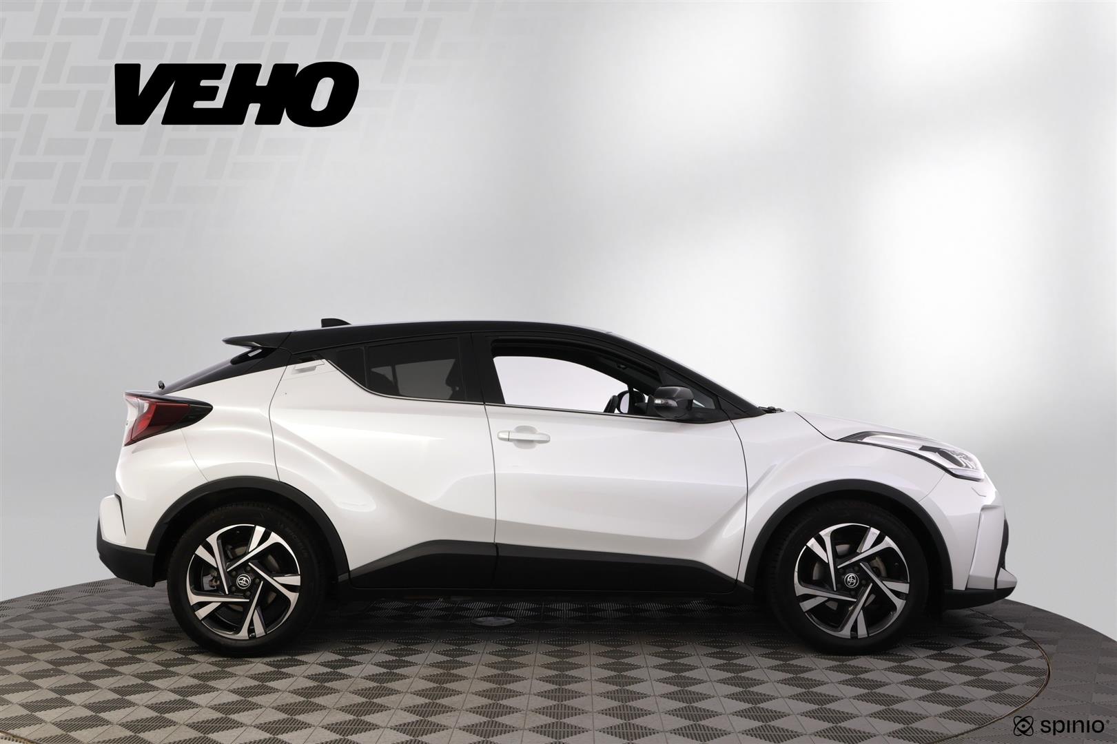 Toyota C-HR 1,8 Hybrid Intense 2024, kuva 6/33