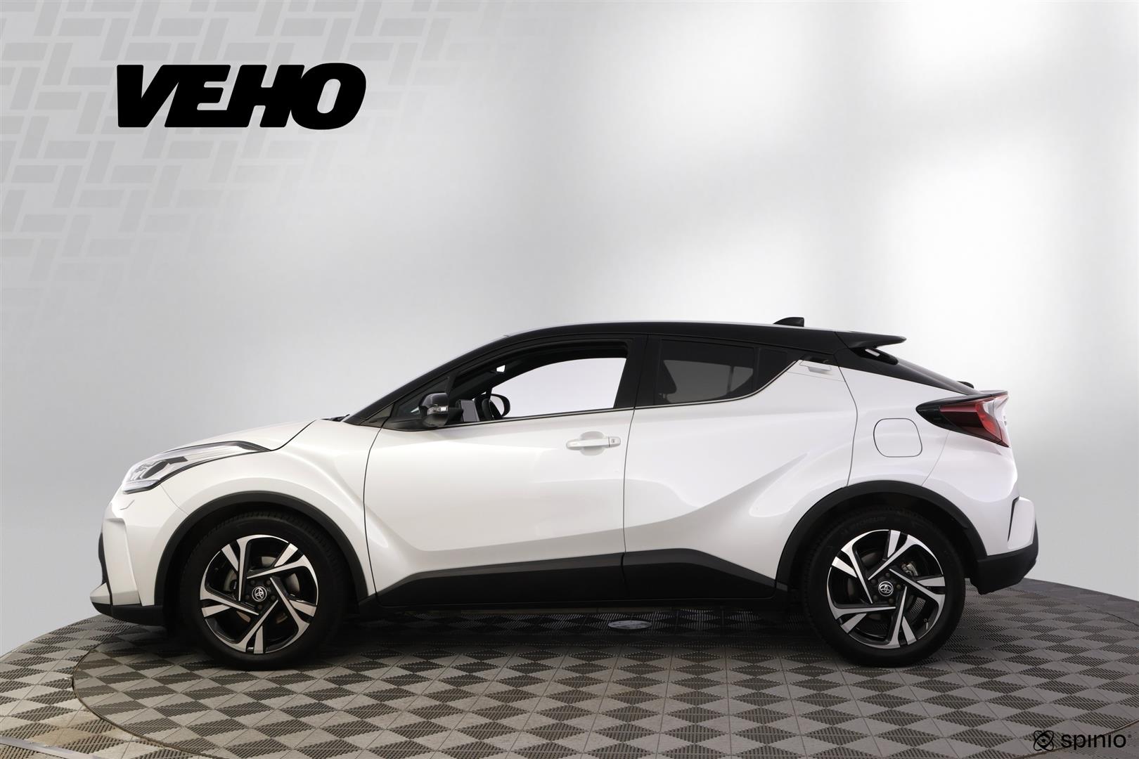 Toyota C-HR 1,8 Hybrid Intense 2024, kuva 2/33