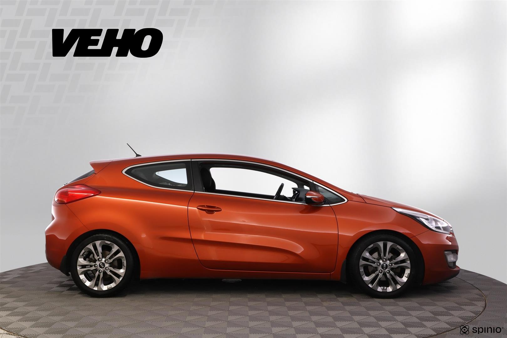 Kia ProCeed 1,6 ISG EX EcoDynamics 2013, photo 6/28