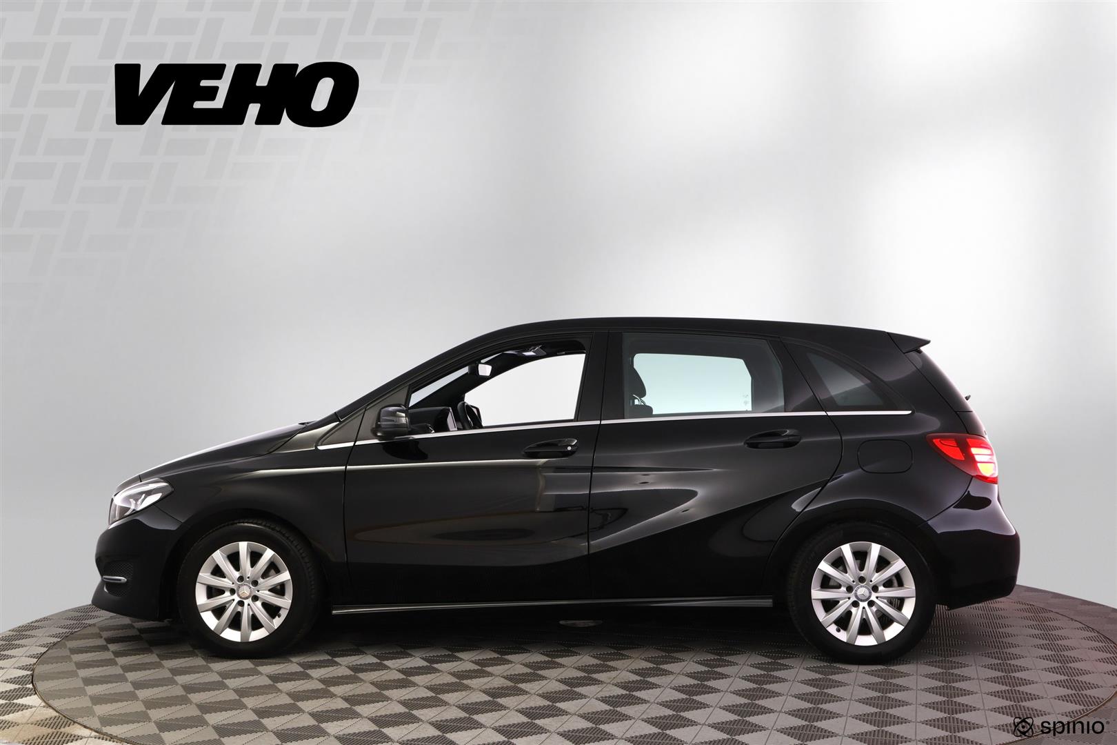 Mercedes-Benz B 180 d A Premium Business 2016, kuva 2/30