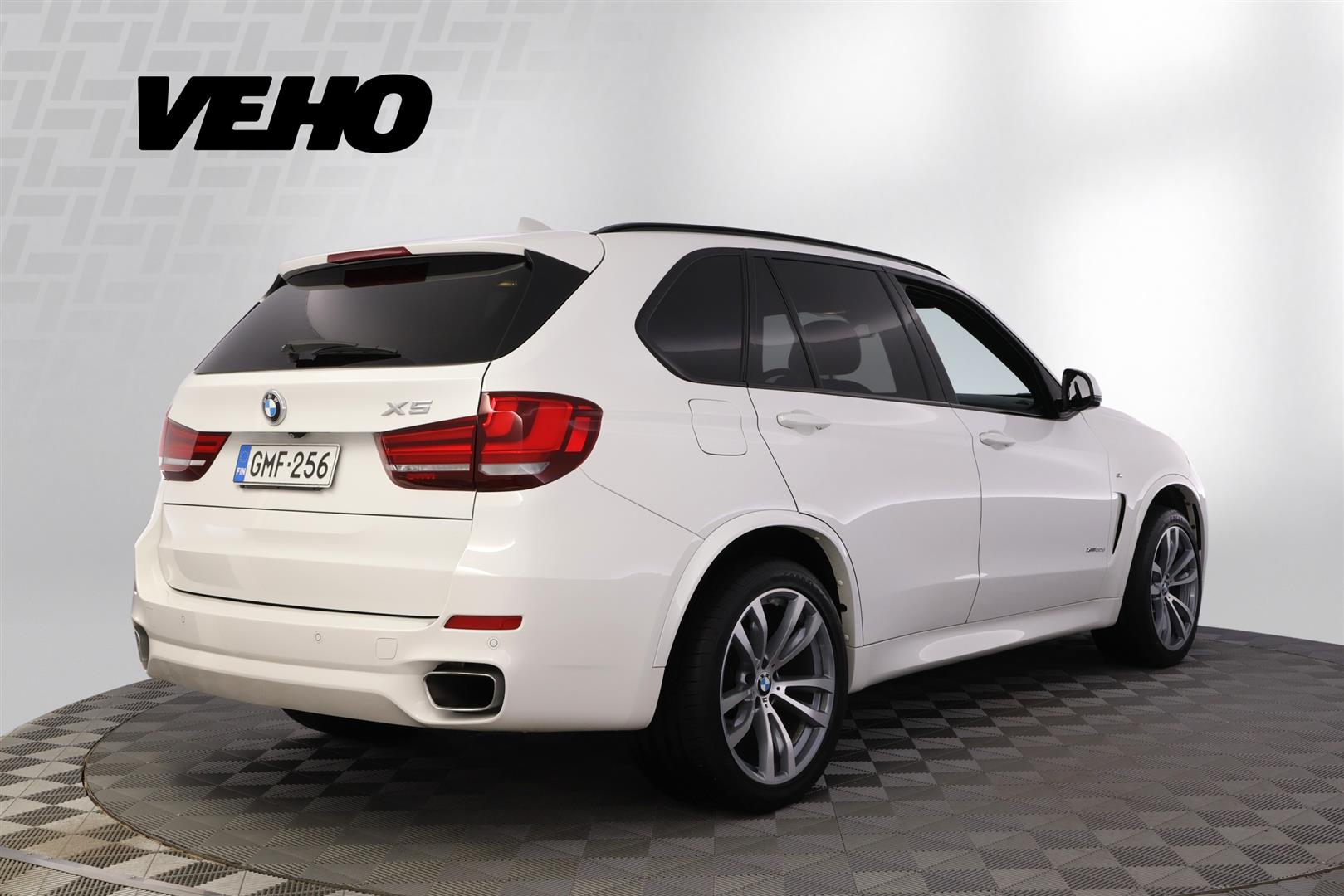 BMW X5 F15 xDrive30d A M Sport 2015, kuva 5/39