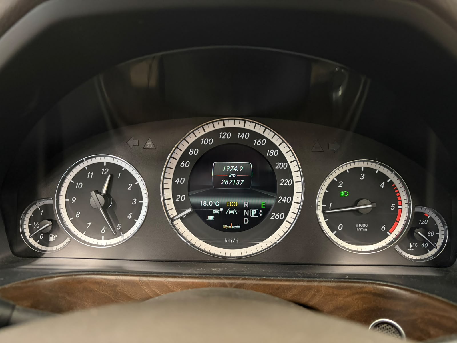 Mercedes-Benz E 2011, kuva 7/14