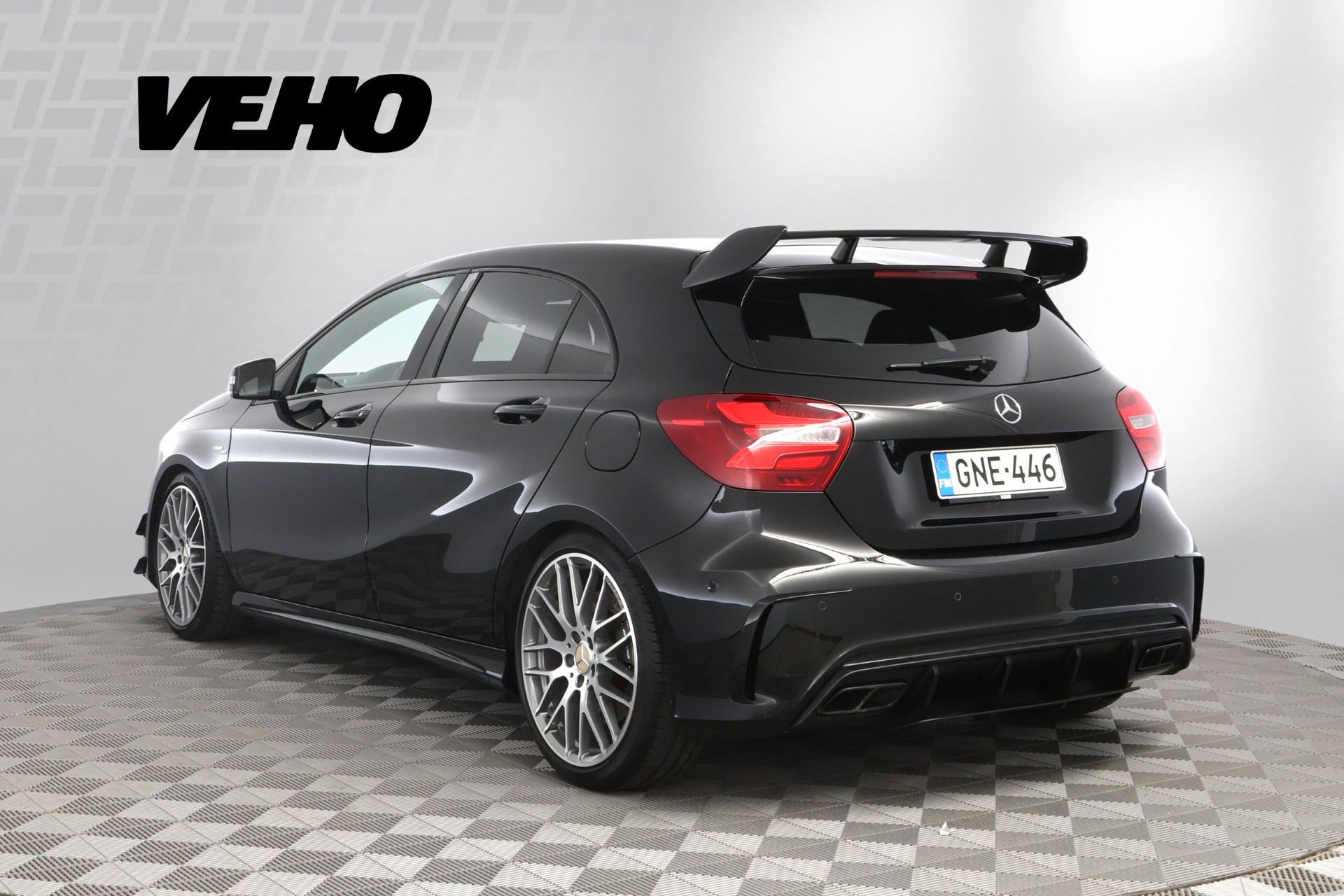 Mercedes-Benz A 45 AMG 2016, kuva 3/29