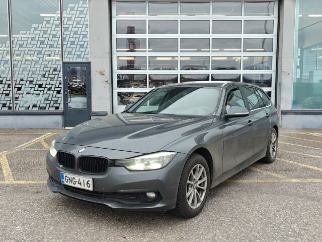 BMW 320 2016