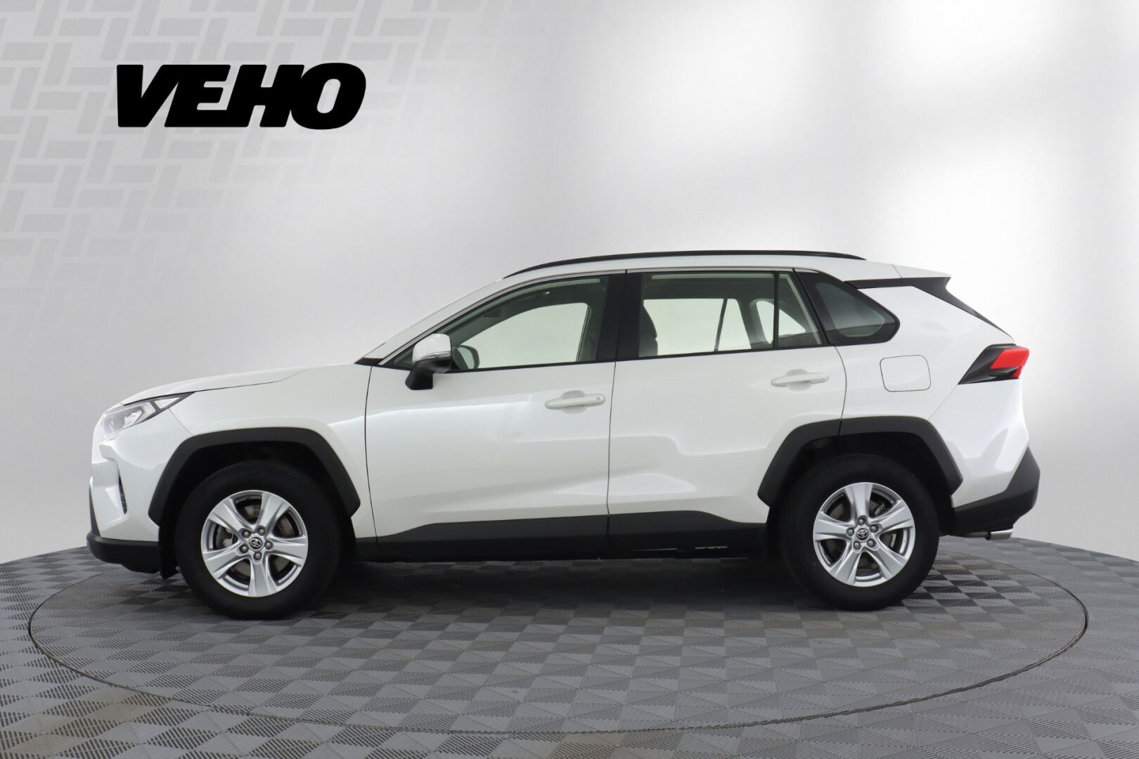 Toyota RAV4 2021, bild 2/21