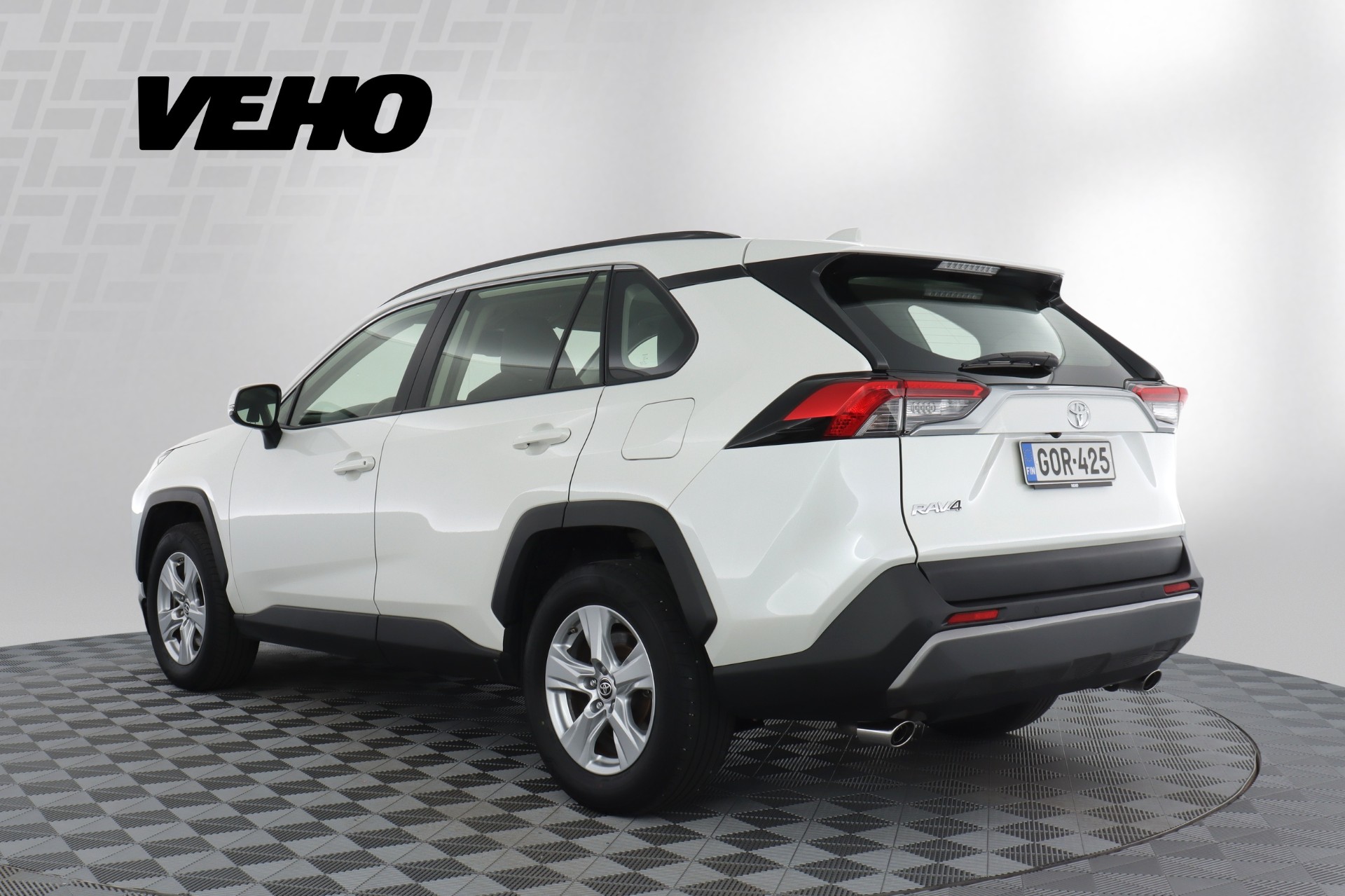 Toyota RAV4 2021, kuva 3/21