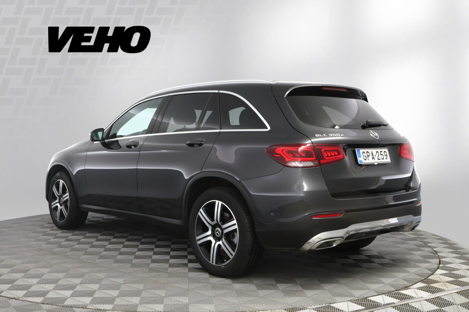Mercedes-Benz GLC 300 e 4MATIC A 2020, bild 3/38