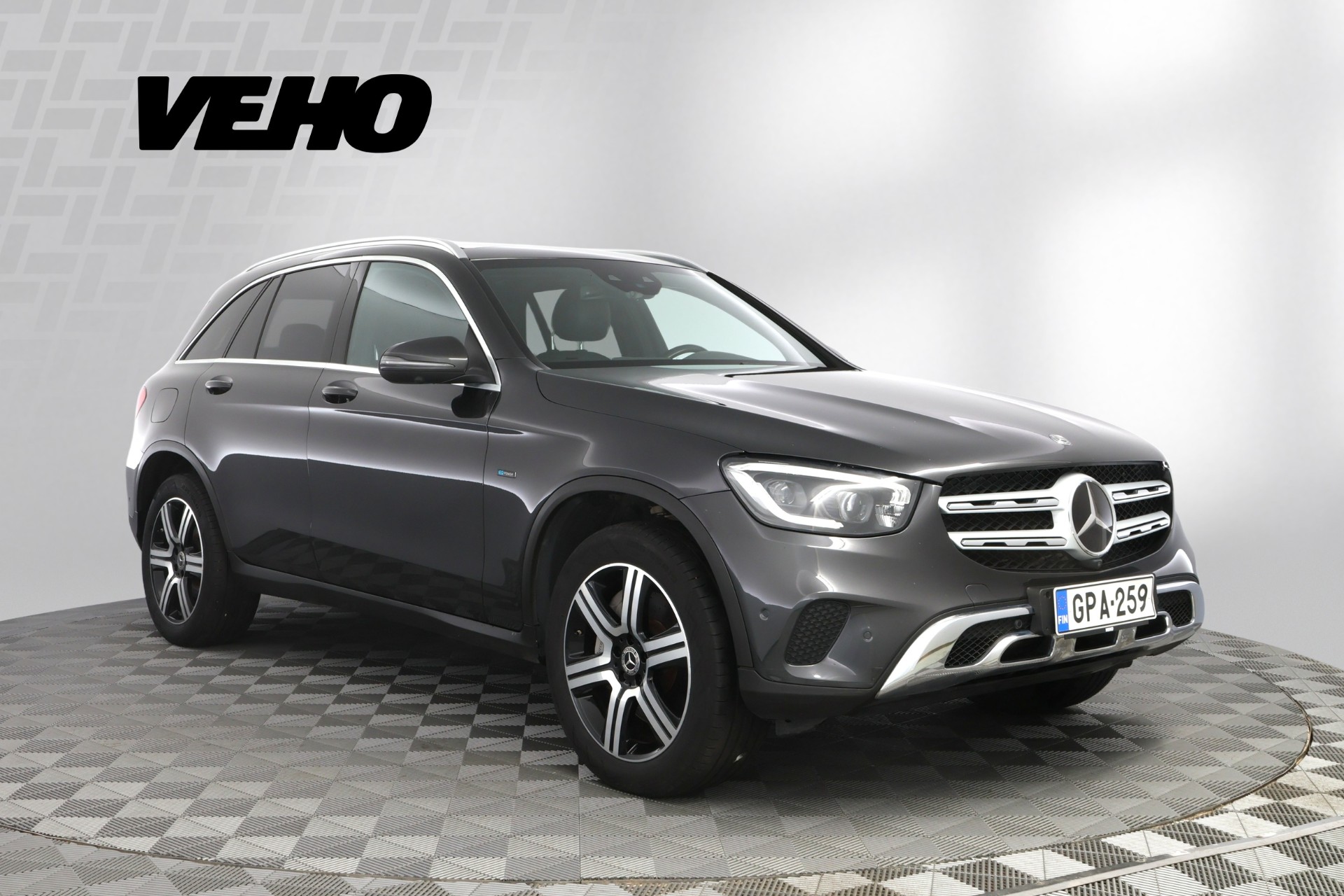 Mercedes-Benz GLC 300 e 4MATIC A 2020, kuva 6/38