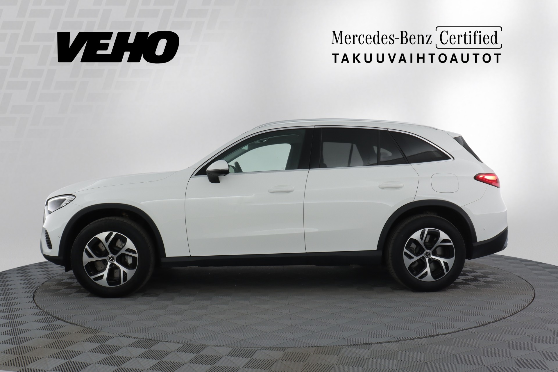 Mercedes-Benz GLC 300 e 4MATIC A 2023, kuva 2/23