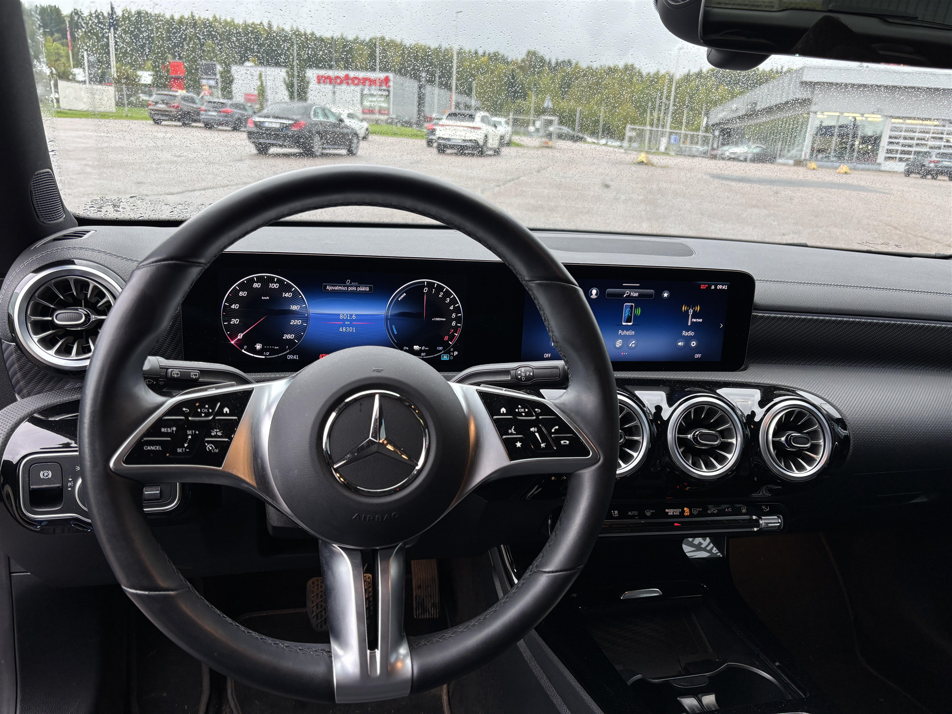 Mercedes-Benz CLA 2024, photo 6/10