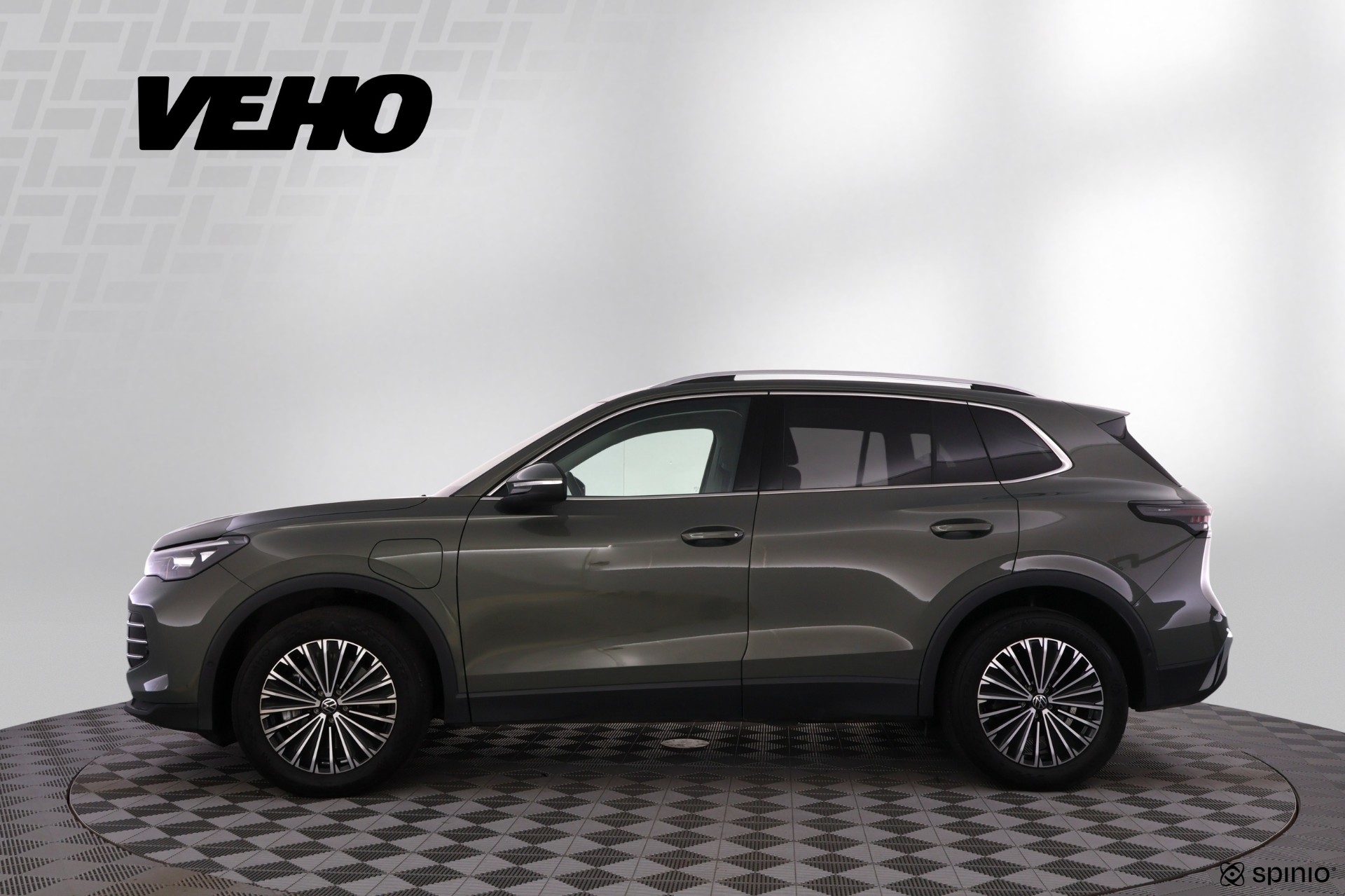 Volkswagen Tiguan 2024, photo 3/33