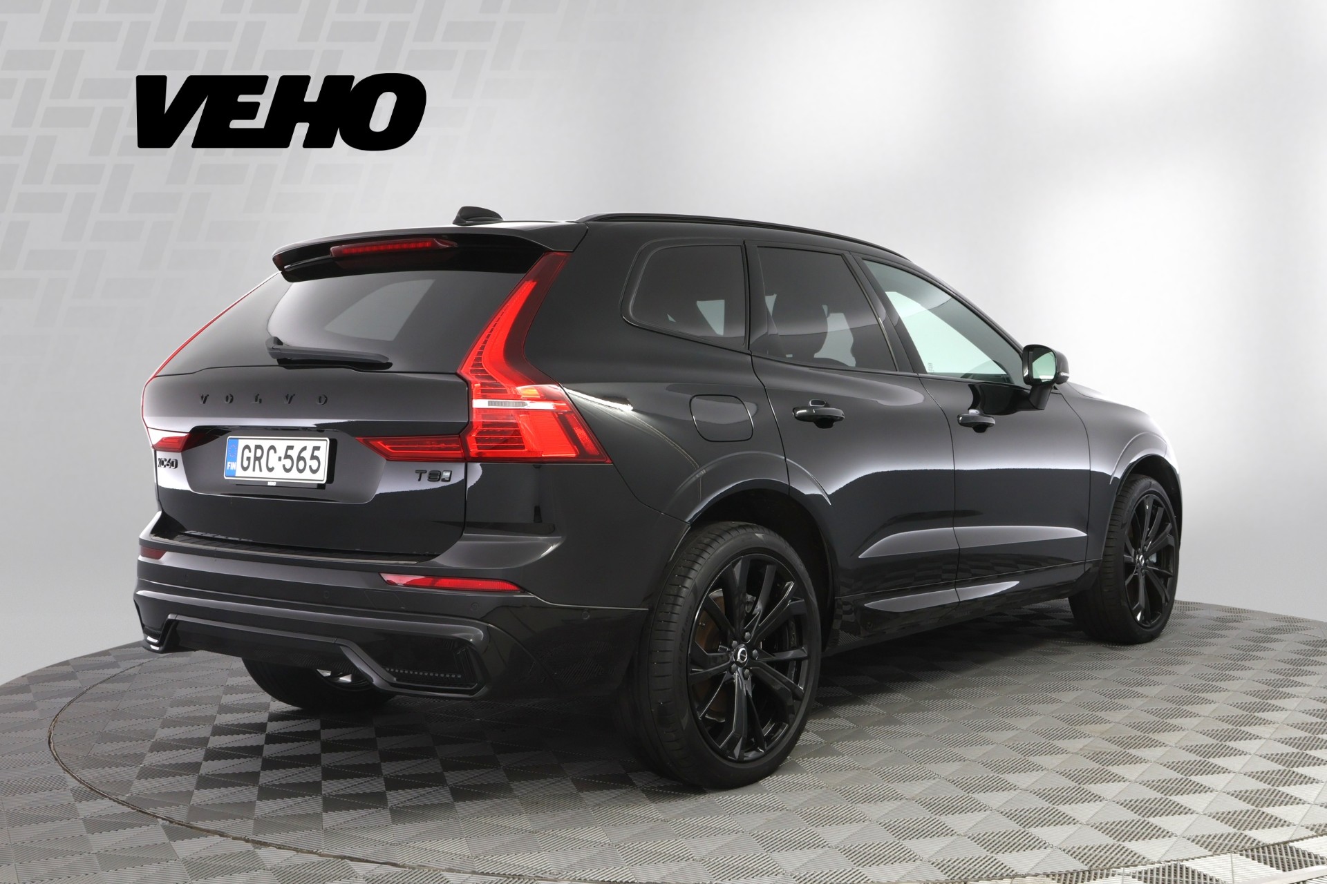 Volvo XC60 2025, photo 4/36