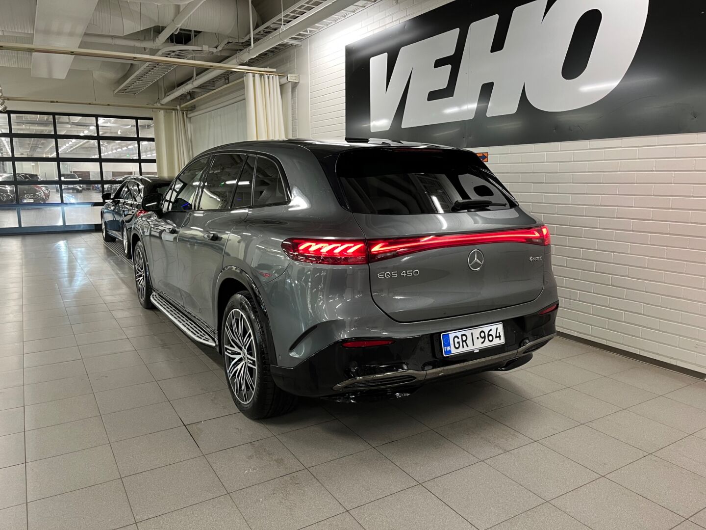 Mercedes-Benz EQS SUV 450 4MATIC AMG 2024, bild 2/9
