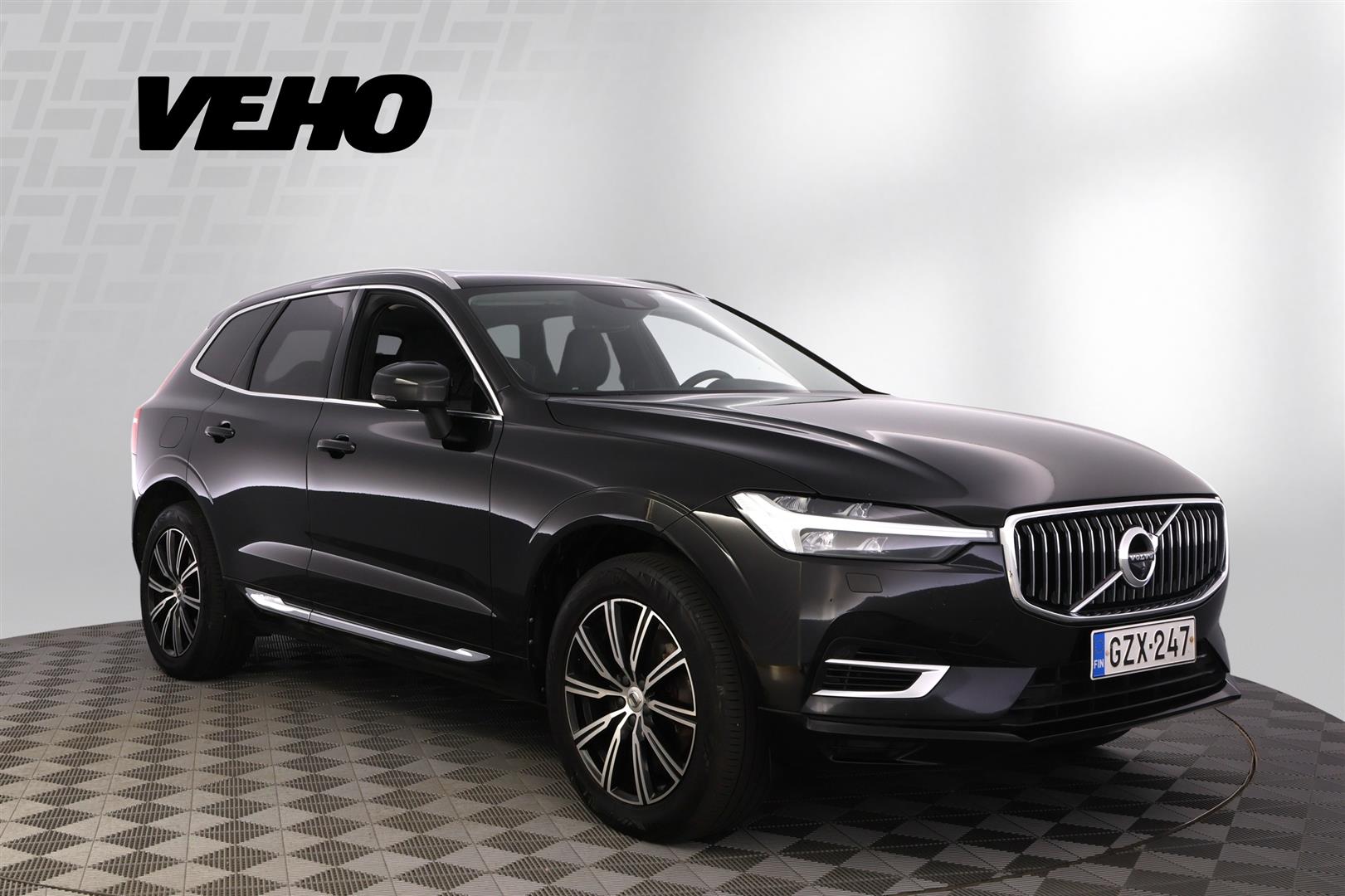 Volvo XC60 2021, photo 7/39