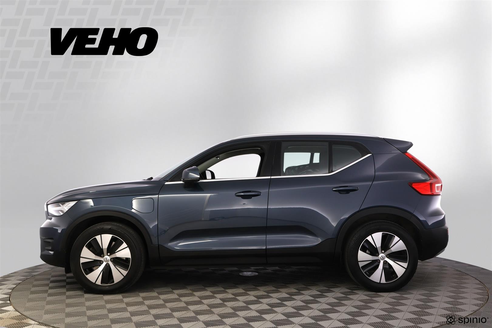 Volvo XC40 2021, kuva 2/35