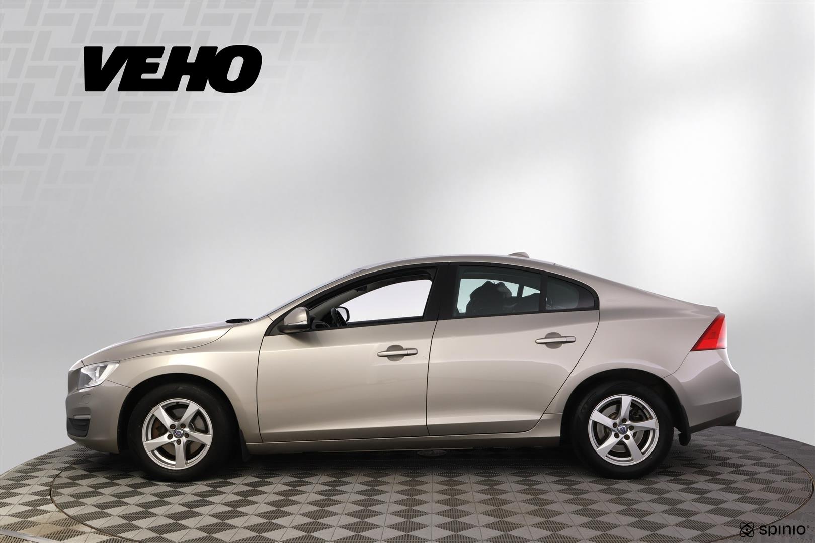 Volvo S60 T3 Kinetic aut 2015, kuva 2/33