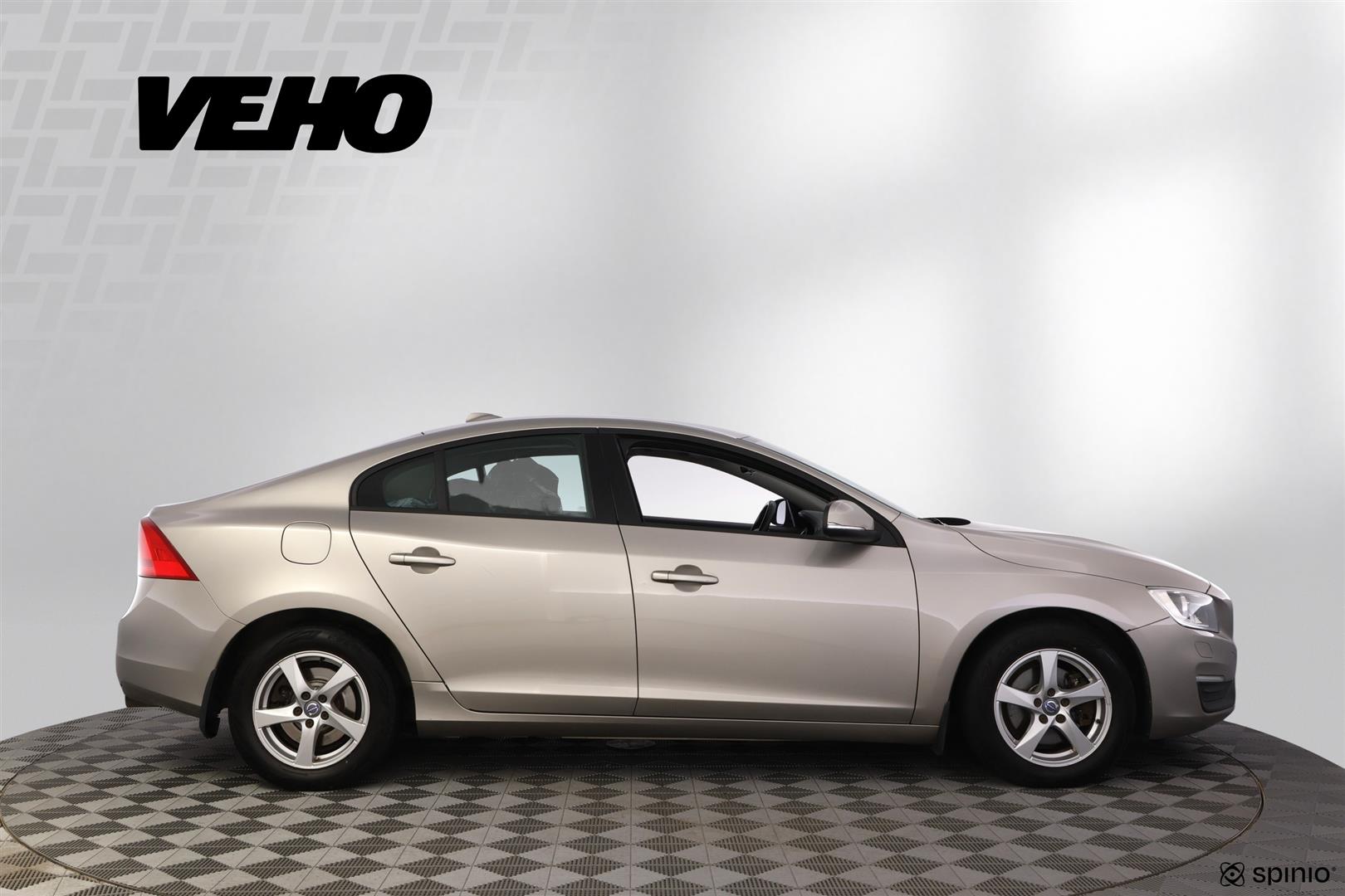 Volvo S60 T3 Kinetic aut 2015, kuva 6/33