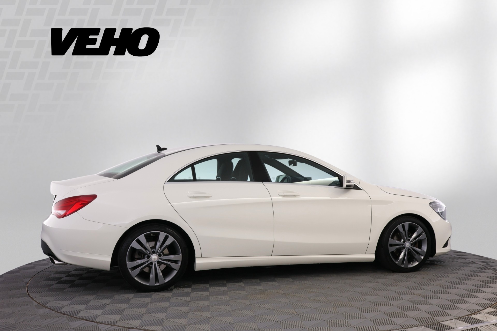 Mercedes-Benz CLA 180 A Premium Business 2016, kuva 6/29