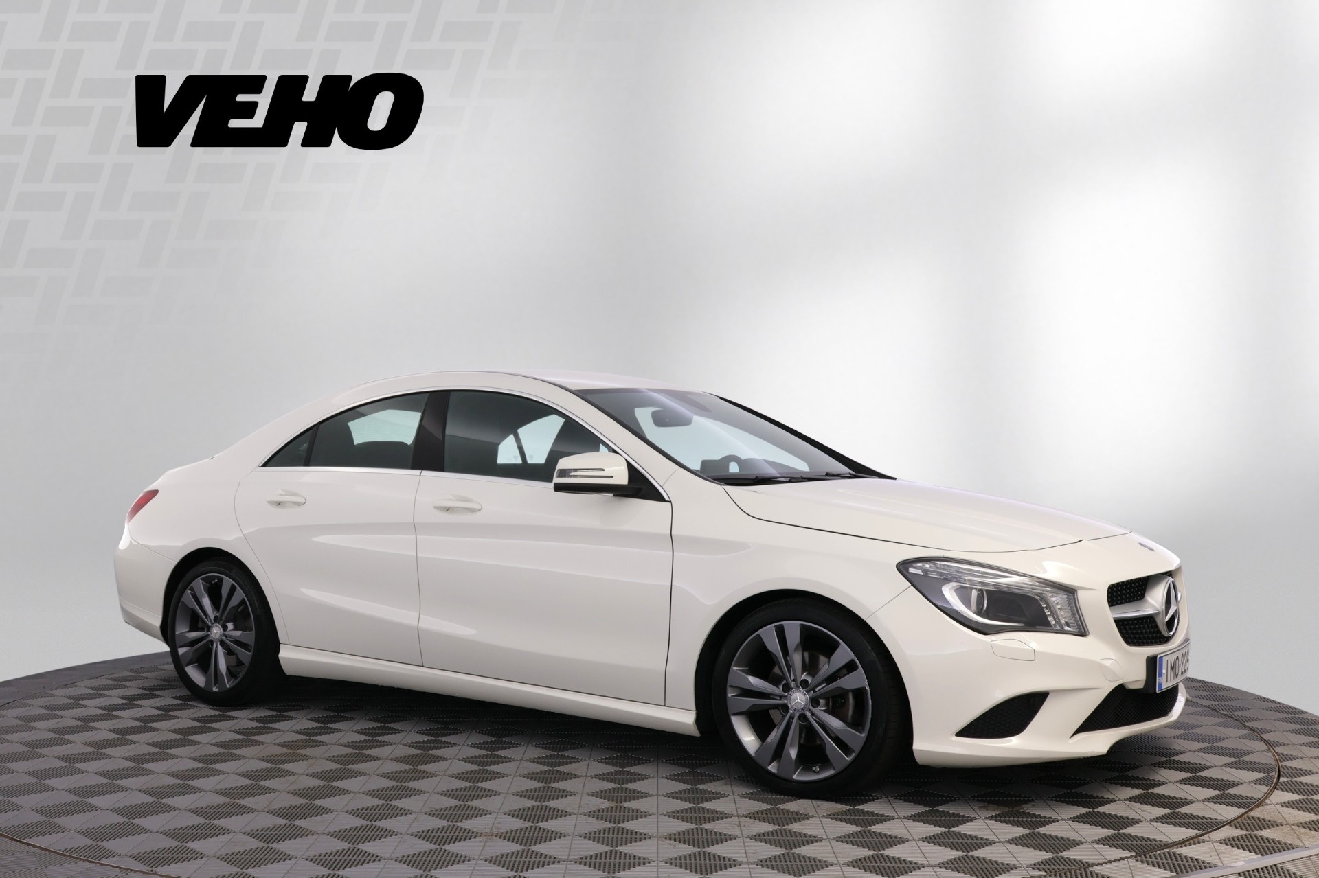 Mercedes-Benz CLA 180 A Premium Business 2016, kuva 7/29