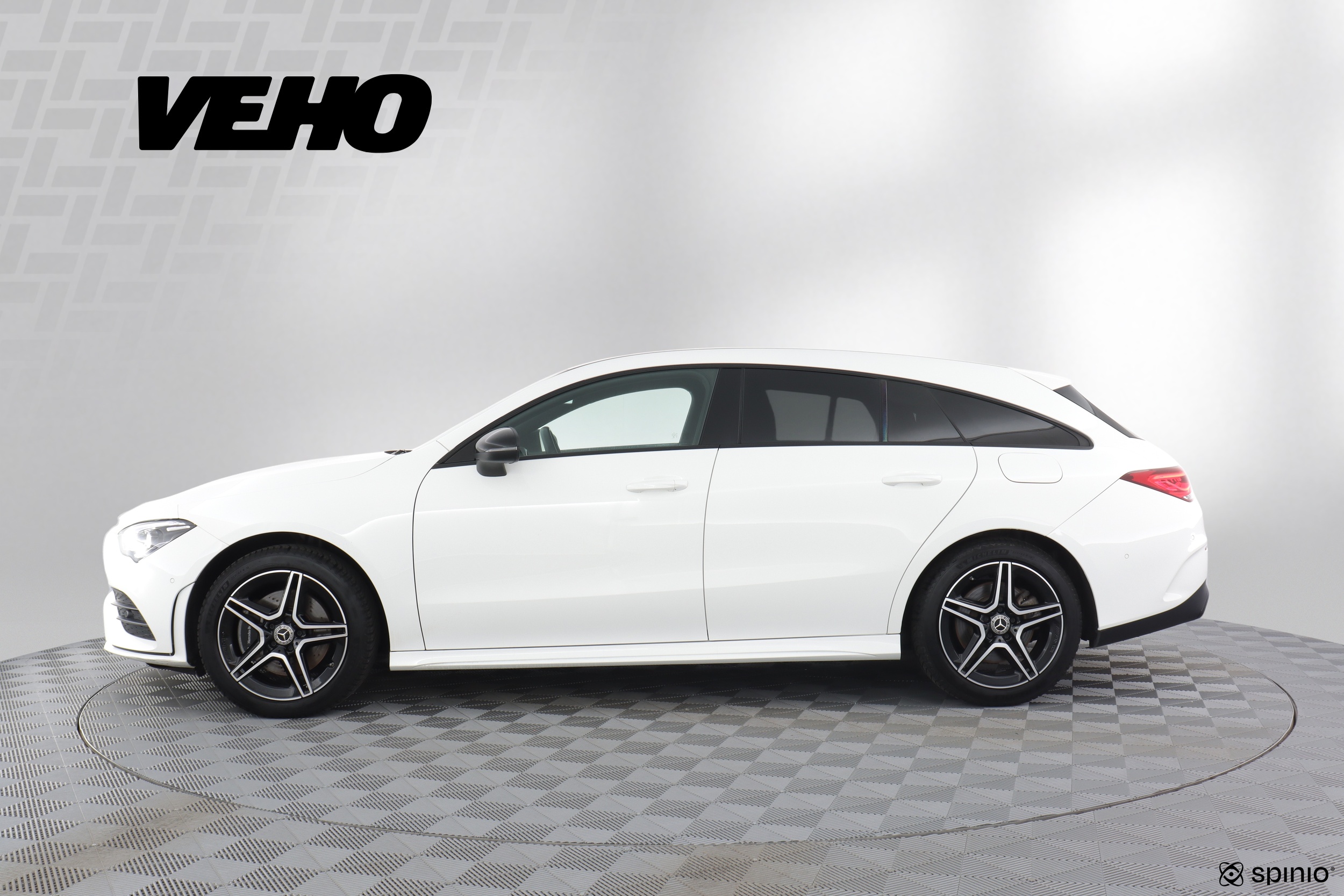 Mercedes-Benz CLA 2021, kuva 2/24