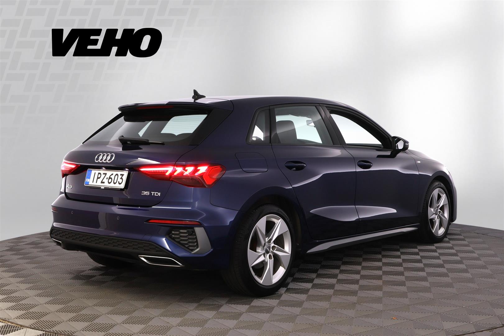 Audi A3 2020, photo 5/39