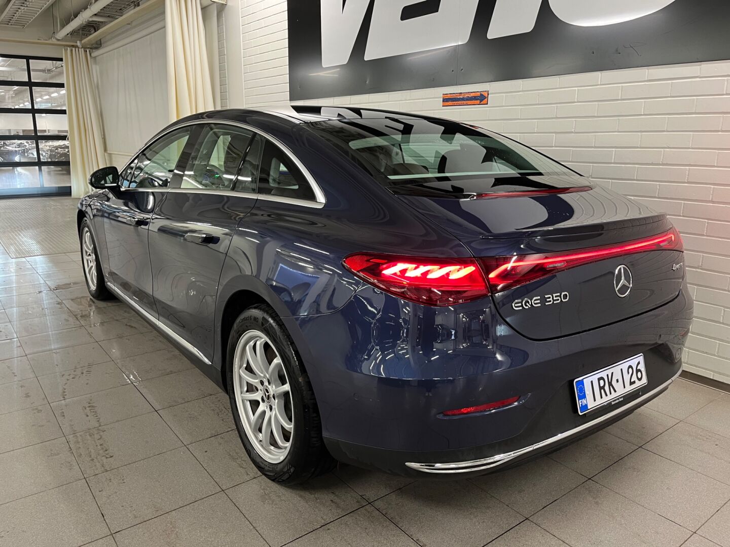 Mercedes-Benz EQE 350 4MATIC 2023, bild 2/5