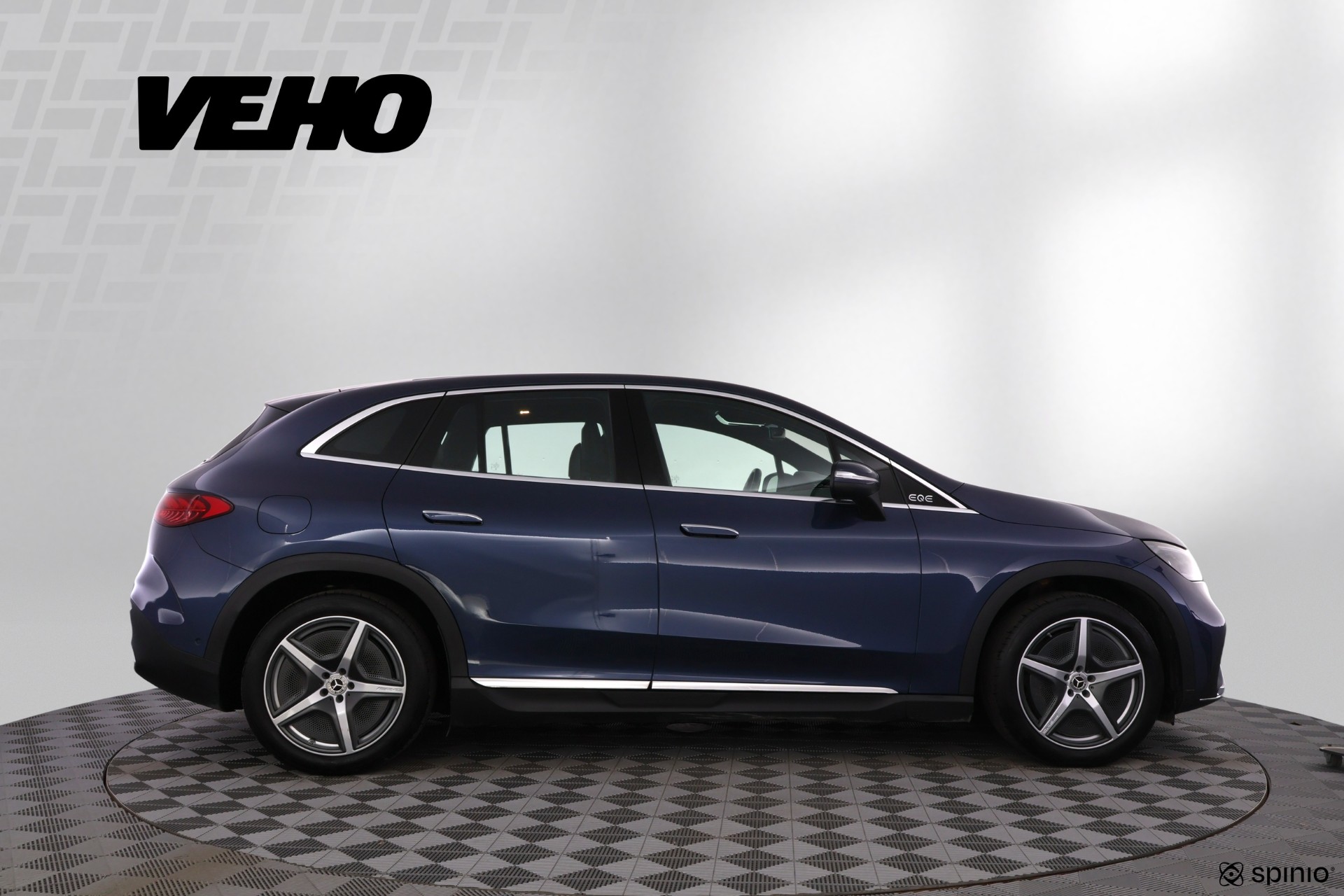 Mercedes-Benz EQE SUV 2024, kuva 6/27