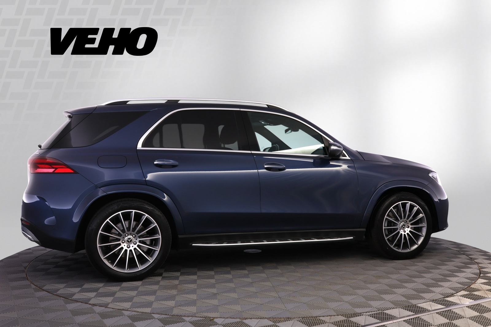 Mercedes-Benz GLE 400 e 4MATIC 2025, kuva 2/40