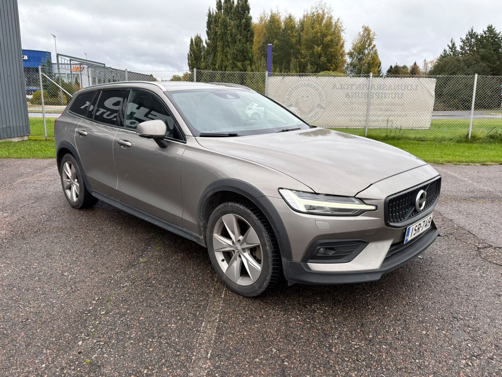Volvo V60 Cross Country 2022, kuva 5/19