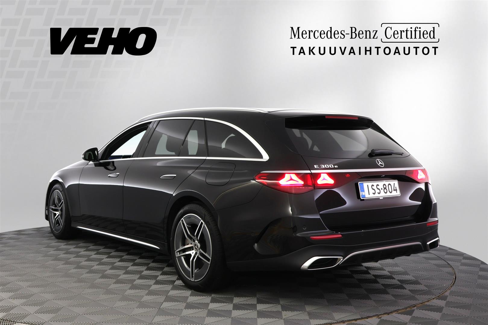 Mercedes-Benz E 300 e T A AMG 2025, kuva 3/26