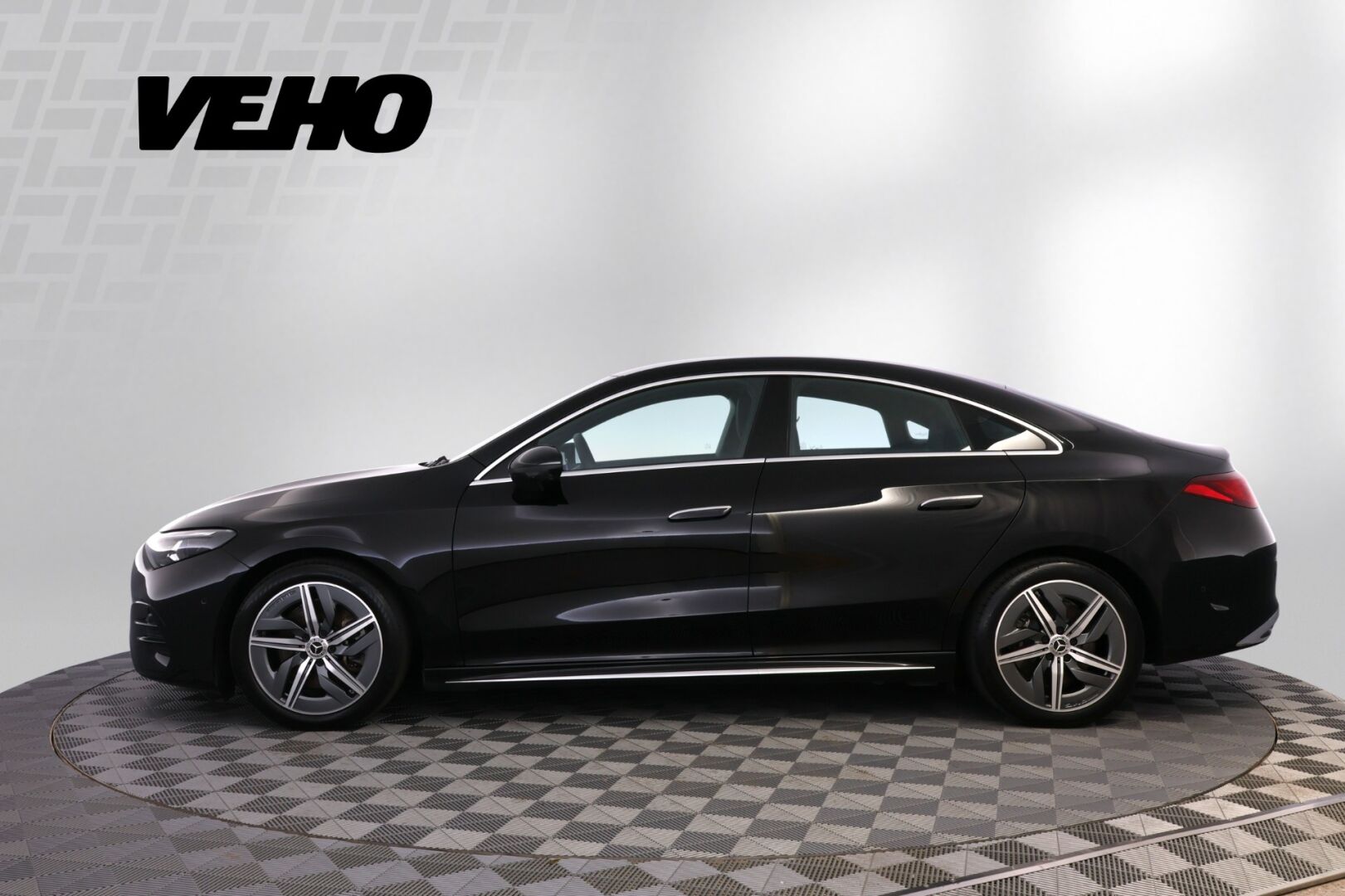 Mercedes-Benz CLA 350 4MATIC AMG Line 2025, bild 2/31