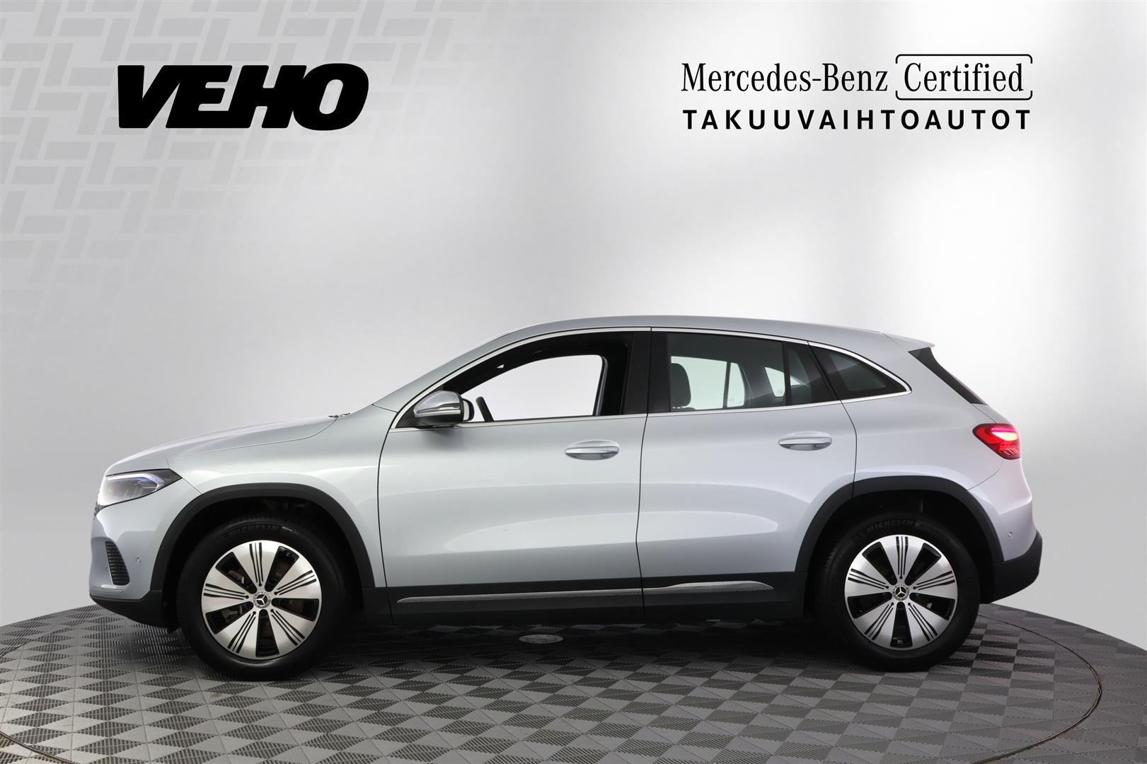 Mercedes-Benz EQA 300 4MATIC 2025, photo 2/28