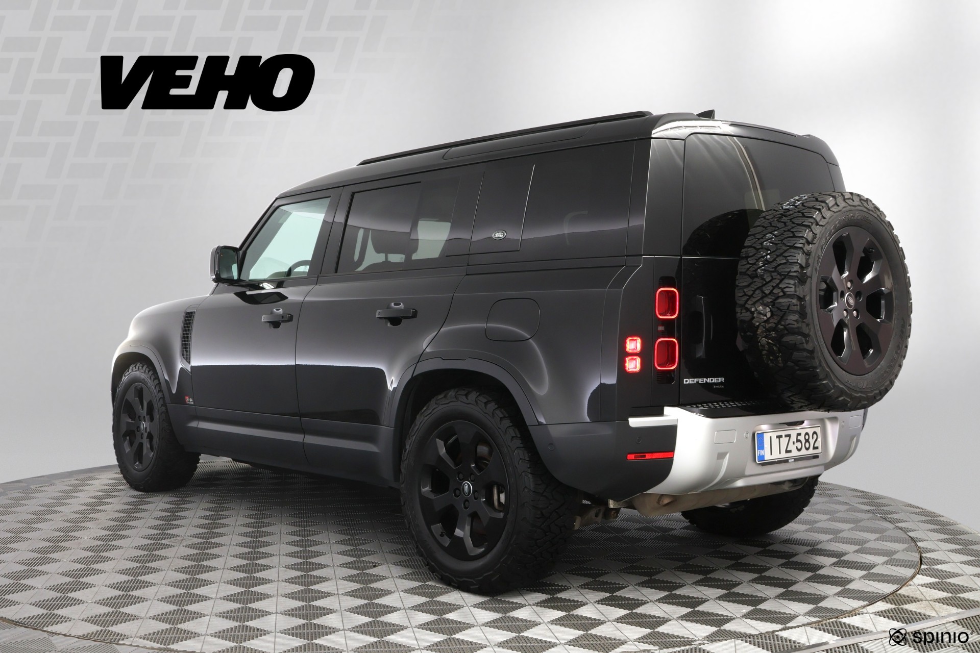 Land Rover Defender 2022, photo 3/32