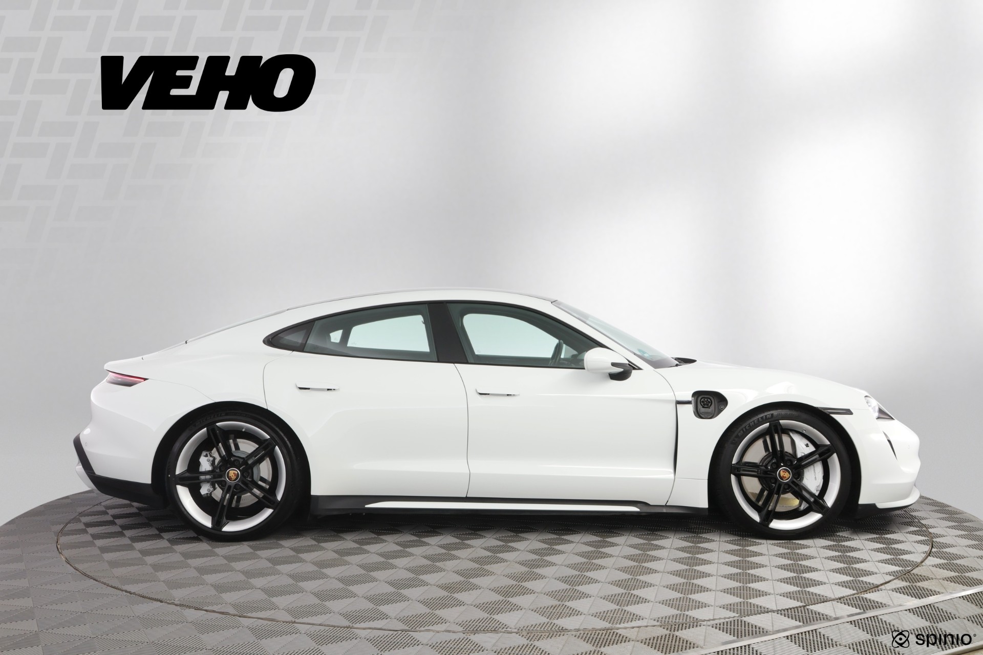 Porsche Taycan Turbo 2020, kuva 5/33