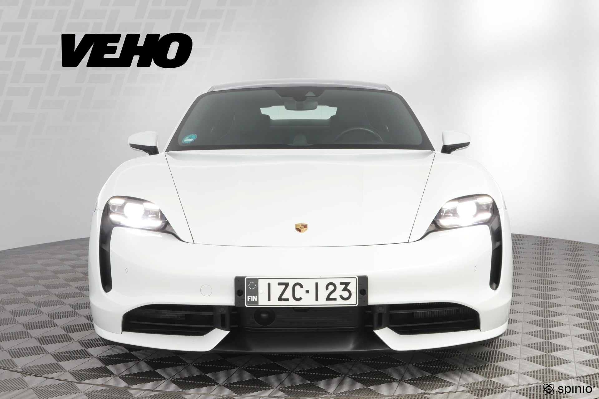 Porsche Taycan Turbo 2020, kuva 7/33