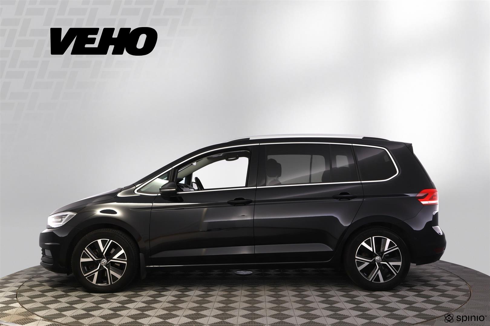 Volkswagen Touran 2019, kuva 2/31