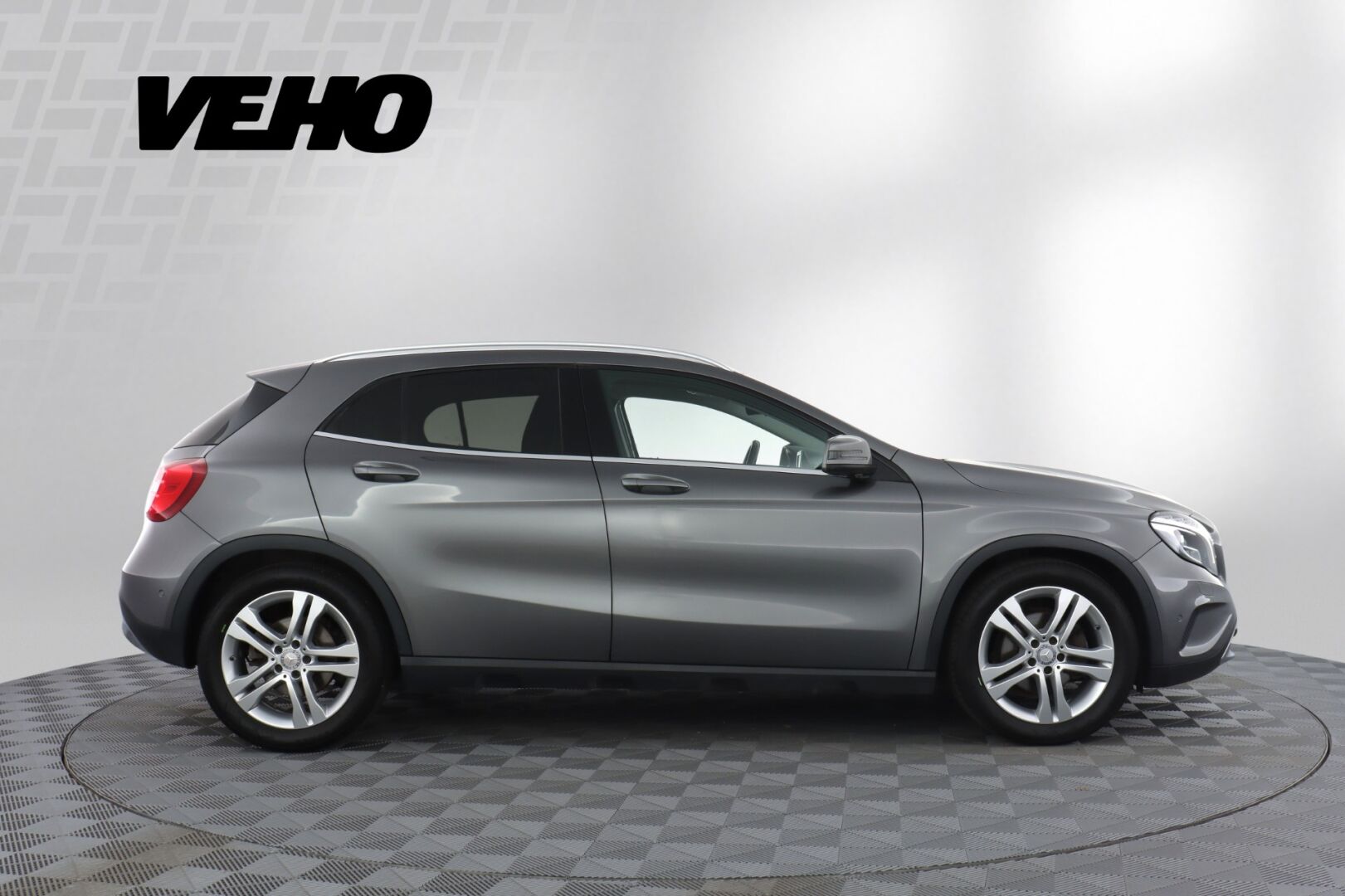 Mercedes-Benz GLA 200 A Premium Business 2015, bild 6/17