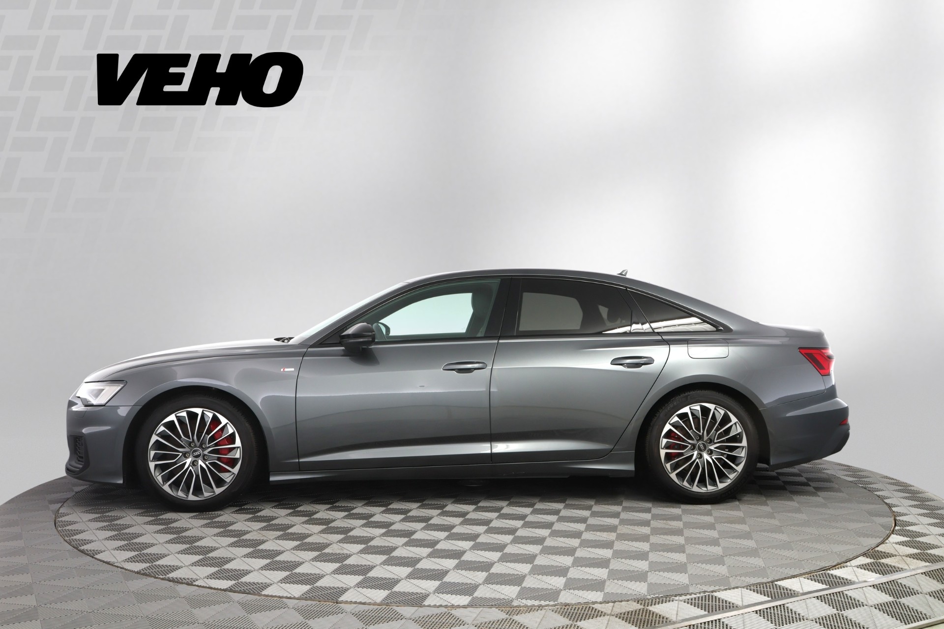 Audi A6 2021, kuva 2/36