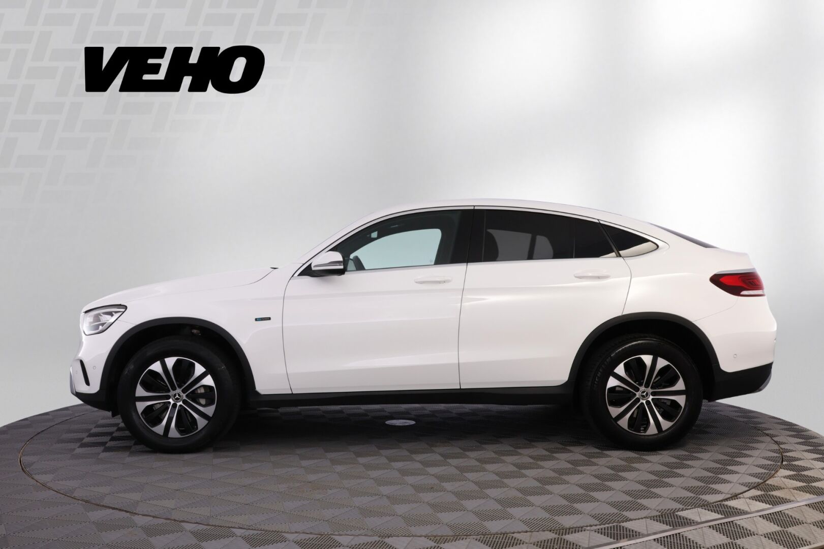 Mercedes-Benz GLC 2020, bild 2/37
