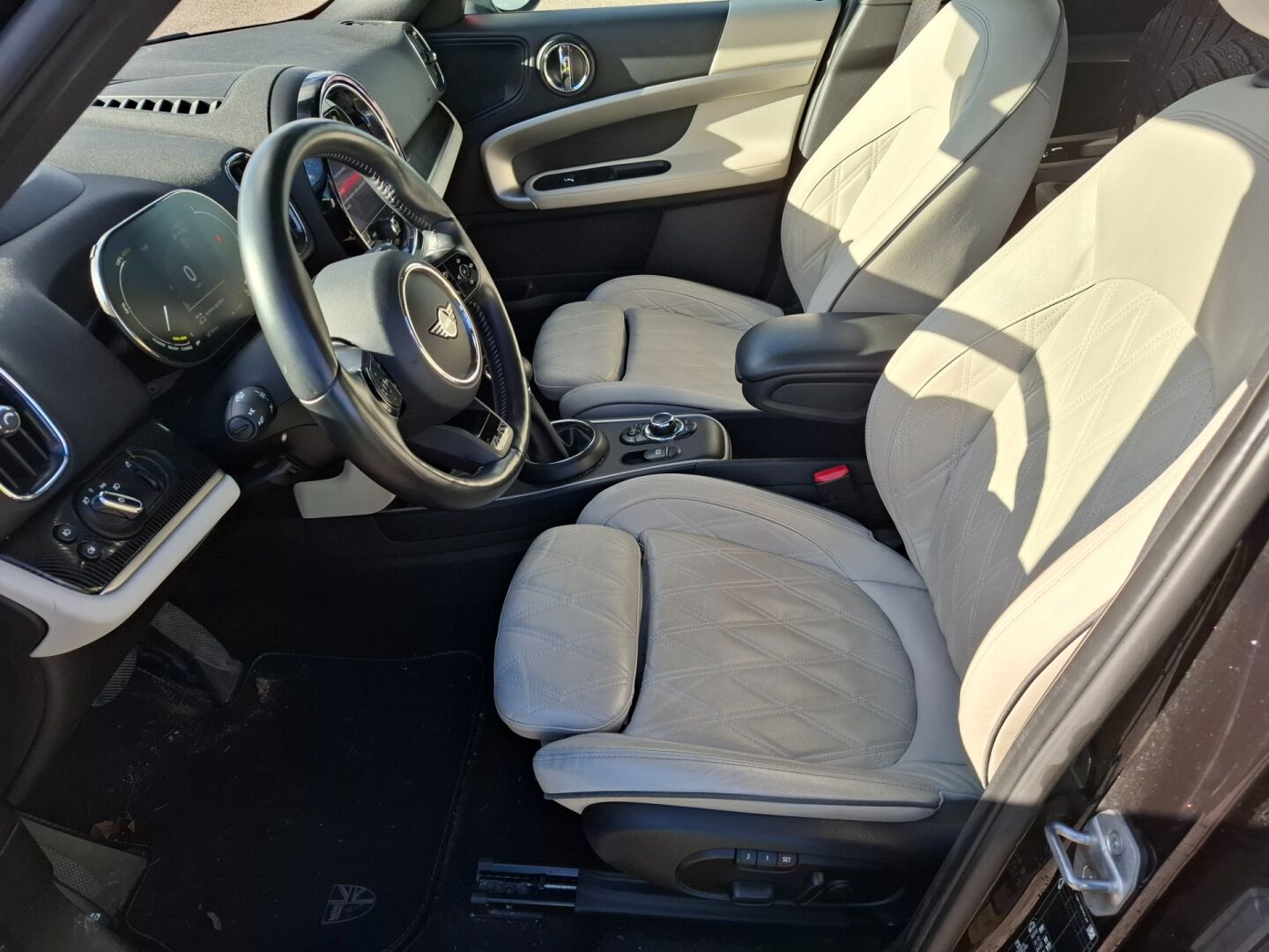 MINI Countryman Cooper SE ALL4 A 2021, bild 5/5